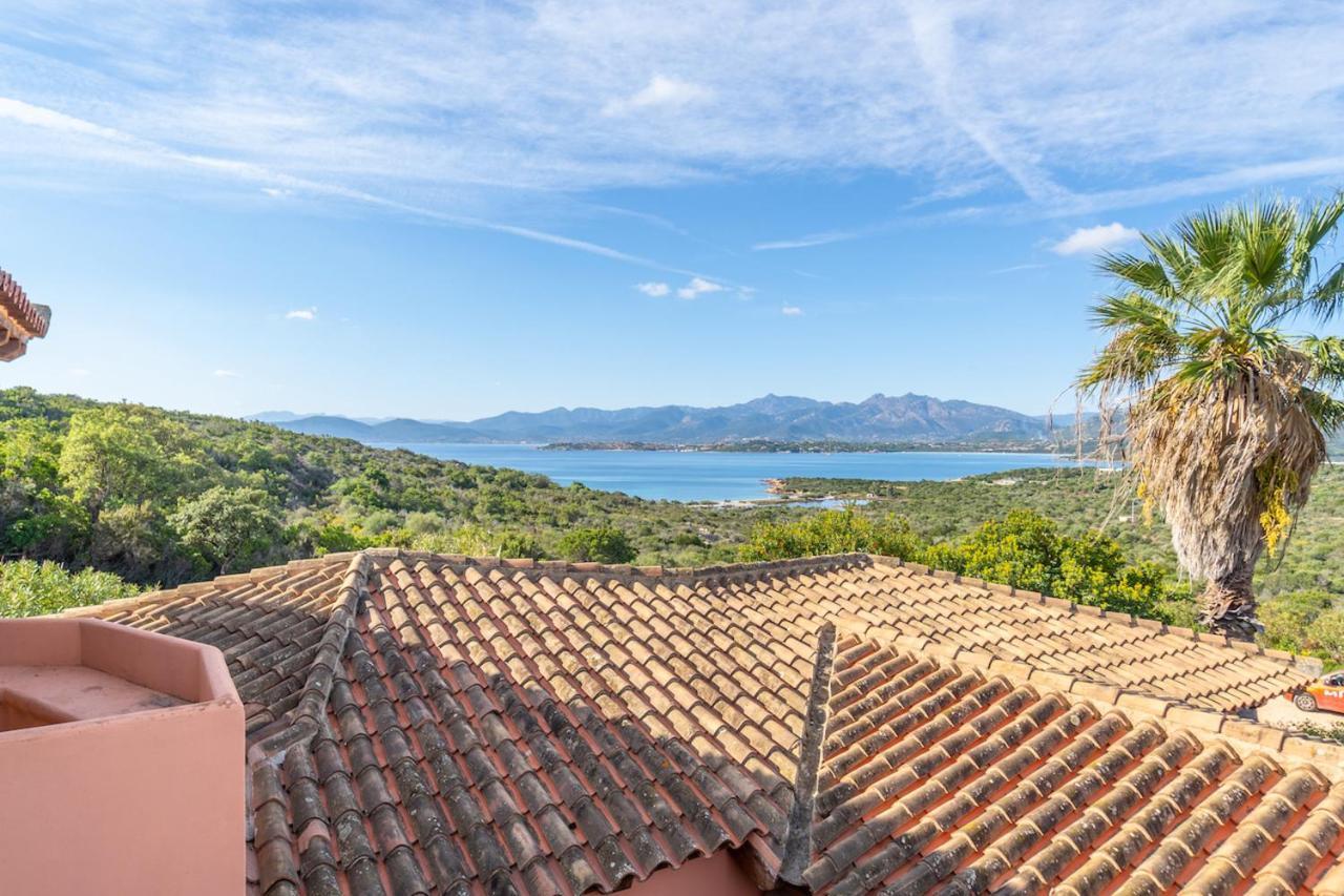 Iss Travel, Panoramic Coda Cavallo Cottages - 10 Km From San Teodoro Сан-Теодоро Экстерьер фото